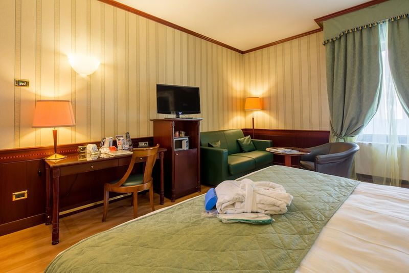 Hotel Antares Concorde - Image 8