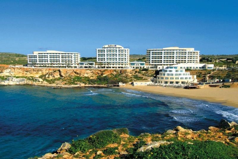 Radisson Blu Resort & Spa Golden Sands - Image 10