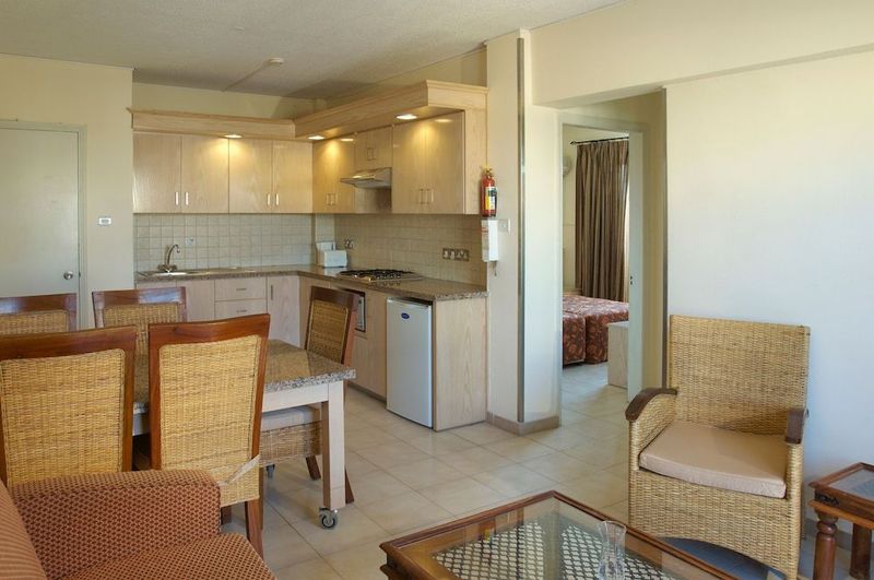 Senator Hotel Apartments - Image 10