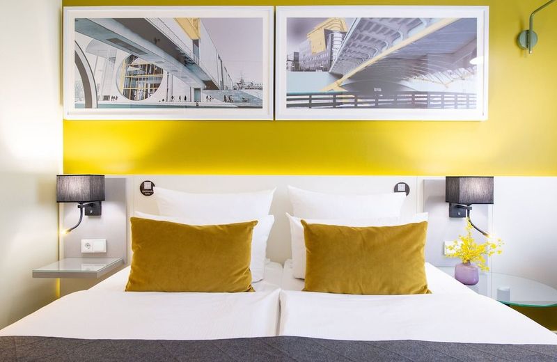 Leonardo Hotel Berlin Mitte - Image 1