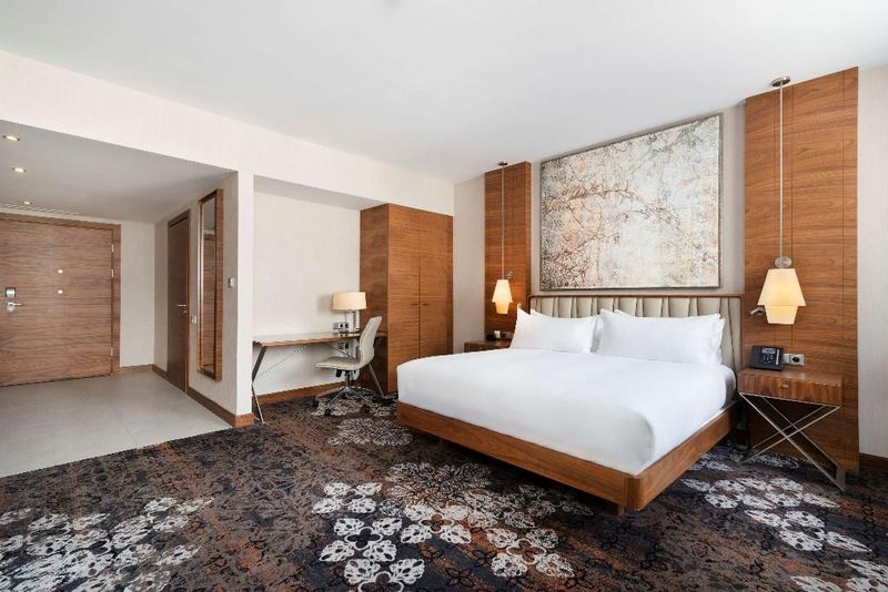 DoubleTree by Hilton Krakow Hotel & Convention Center - Image 6