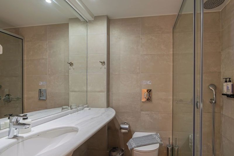 Minos Hotel - Image 9