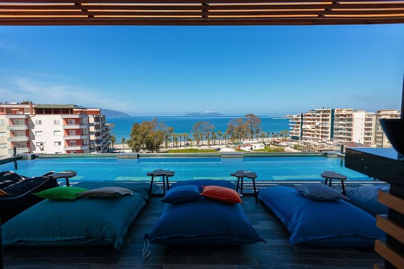 Ames Hotel & Spa - Image 1
