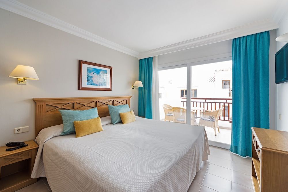 Inturotel Esmeralda Park - Image 8