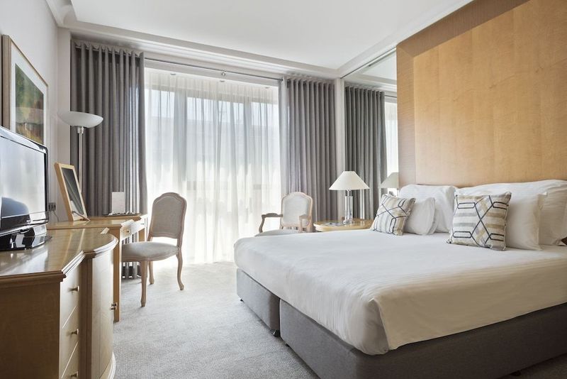 Melia Athens - Image 8