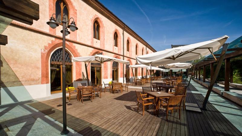 På den skønne terrasse kan du rigtig nyde livet