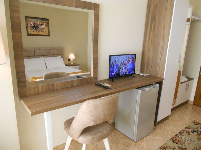 Onorato Hotel - Image 10