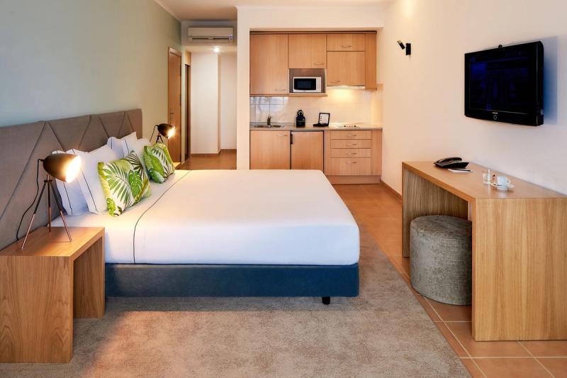 NH Marina Portimao Resort - Image 9