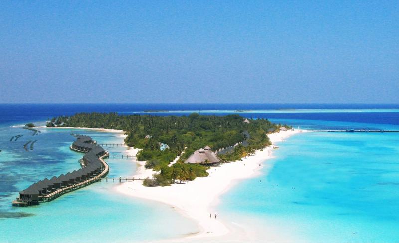 Kuredu Island Resort - Image 1
