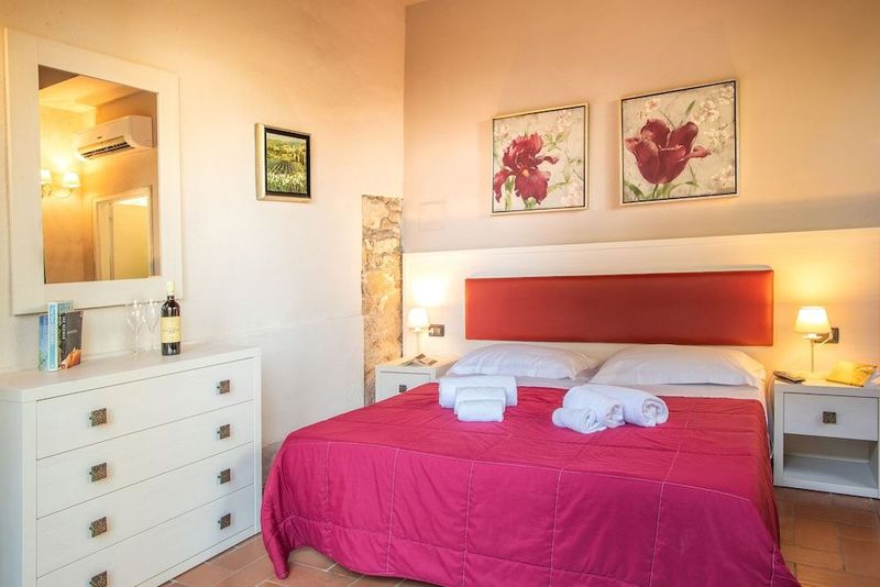 Norcenni Girasole Club - Image 7