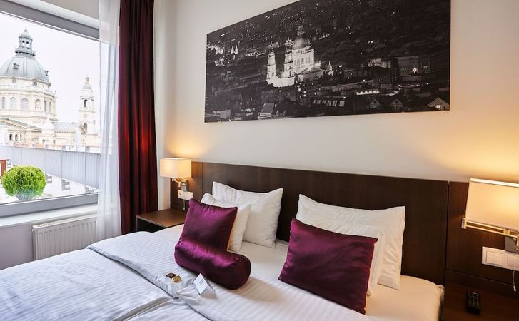 Dobbeltværelse på 12 Revay Hotel