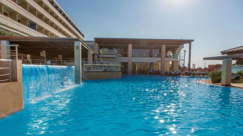 Oceanis Hotel - Image 2