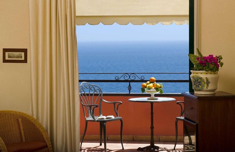 Baia Taormina Hotel - Image 6