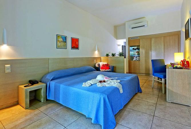 Værelse på Sitia Beach City Resort & Spa 