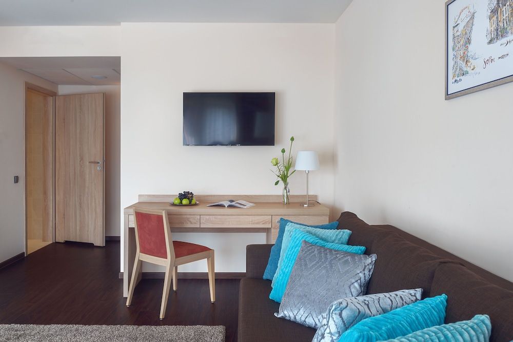 Molo Hotel - Image 10
