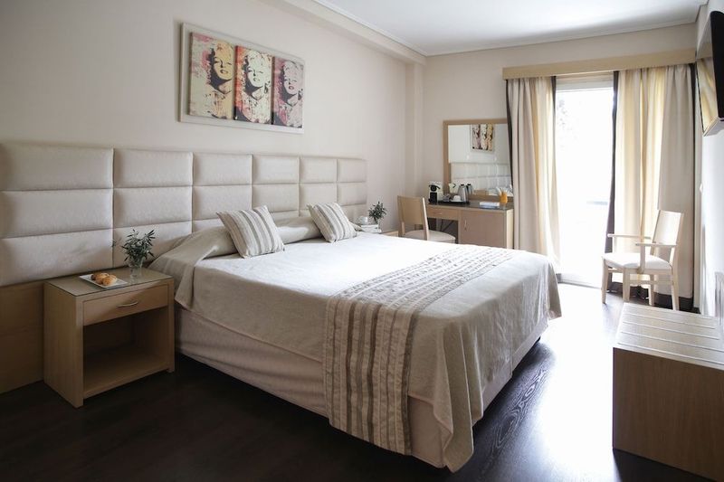 Palmyra Beach Hotel - Image 3