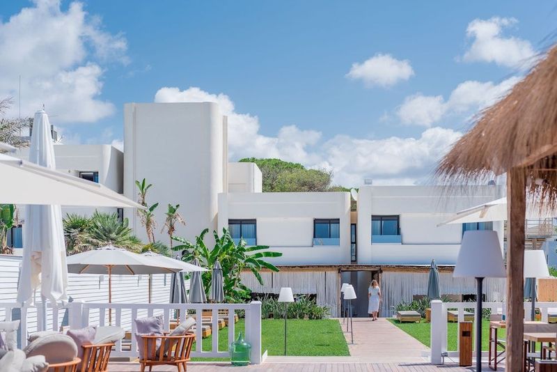 Cumeja Beach Resort - Image 6