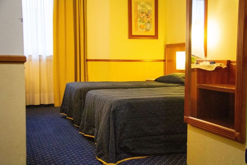 Pacific Hotel Fortino - Image 10