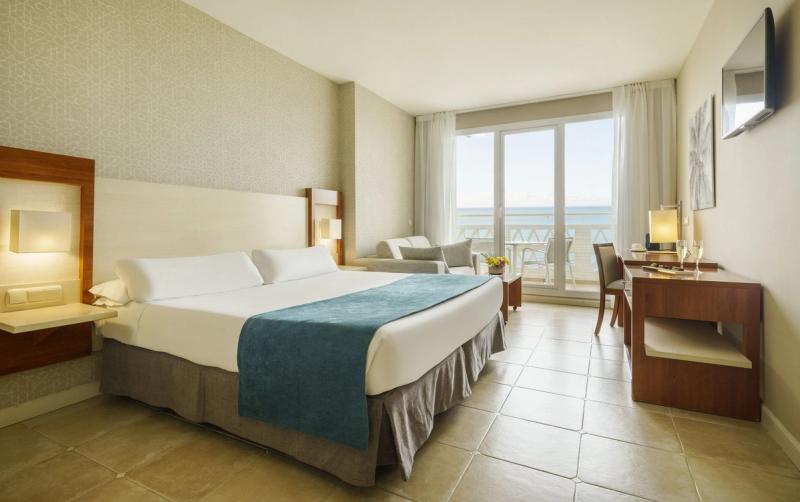 Hotel ILUNION Fuengirola - Image 7