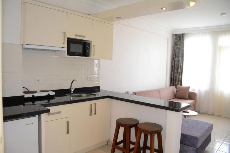 Almera Park Apart Hotel - Image 4