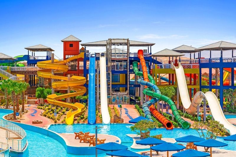 Jungle Aqua Park - Image 5