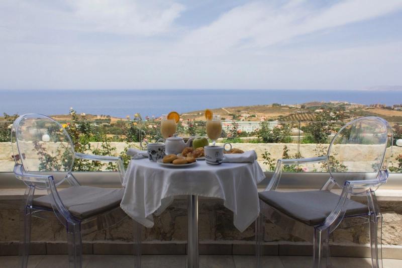 Happy Cretan Suites - Image 7