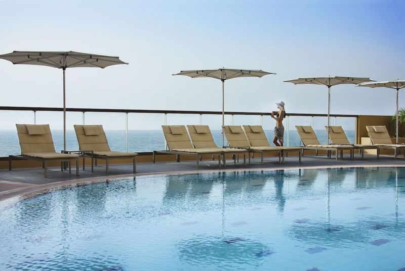 Amwaj Rotana Jumeirah Beach - Image 2