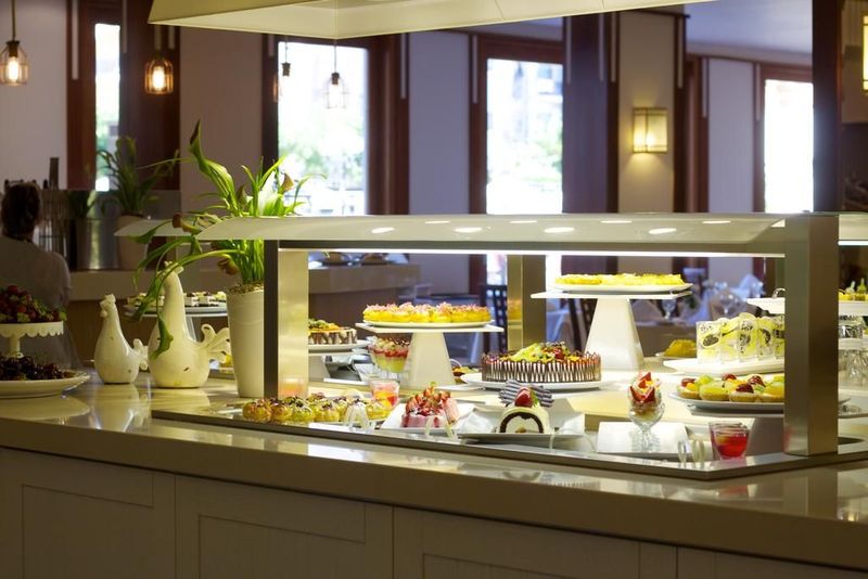 Theartemis Palace Hotel - Image 5