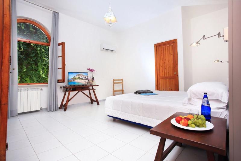 Meli Hotel - Image 7