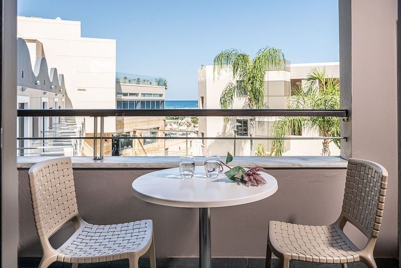 Porto Platanias Beach Resort & Spa - Image 2