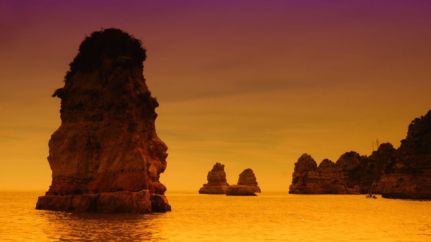Oplev de fantastiske solnedgange på Algarvekysten i Portugal