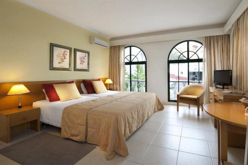 Royal Orchid - Image 2