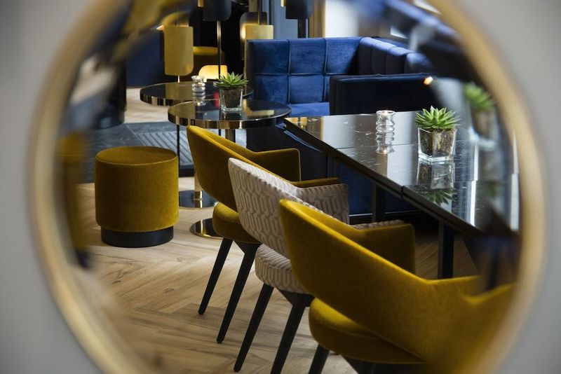 Hotel Le 10 Bis - Image 3