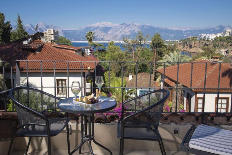 Dogan Hotel - Image 2