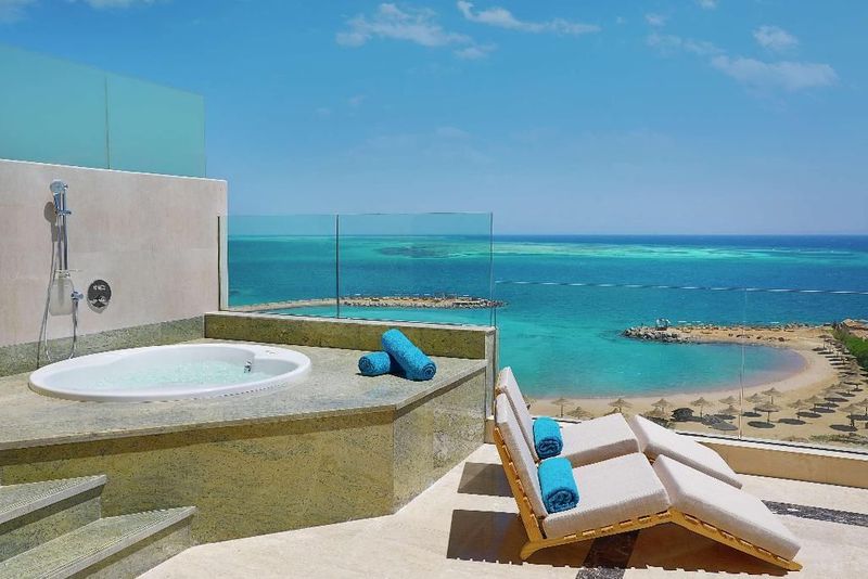 Hilton Hurghada Plaza - Image 4