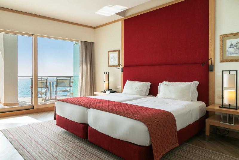 Sesimbra Oceanfront Hotel - Image 3