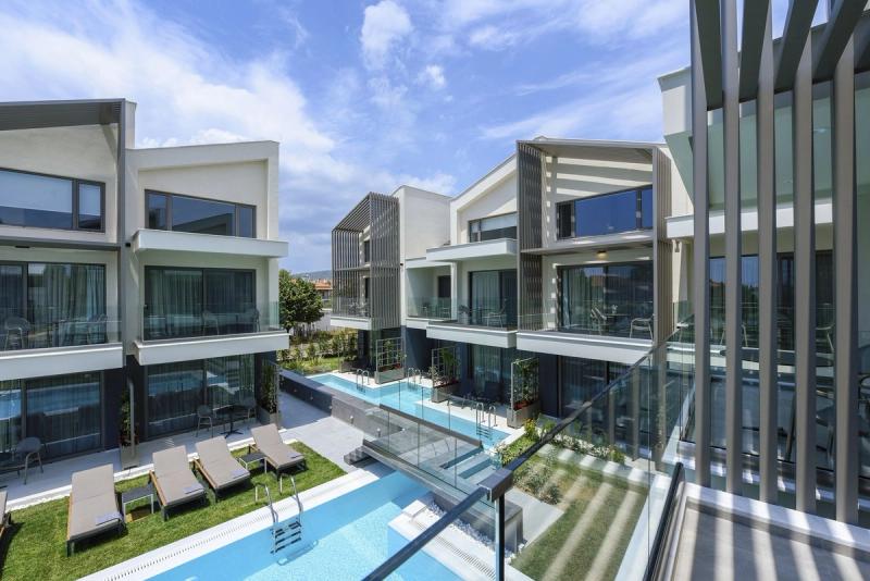 Serenity Suites - Image 1