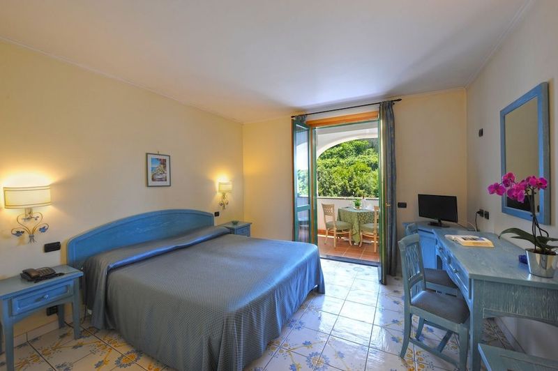 Hotel La Pergola - Image 3