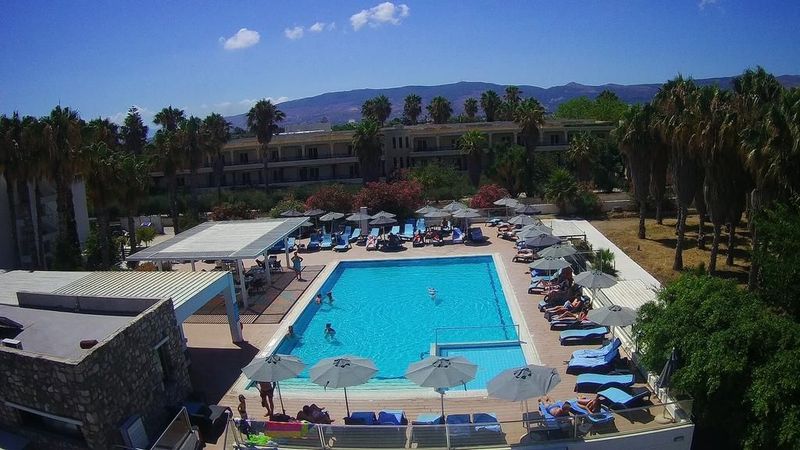 Cosmopolitan Hotel - Image 7