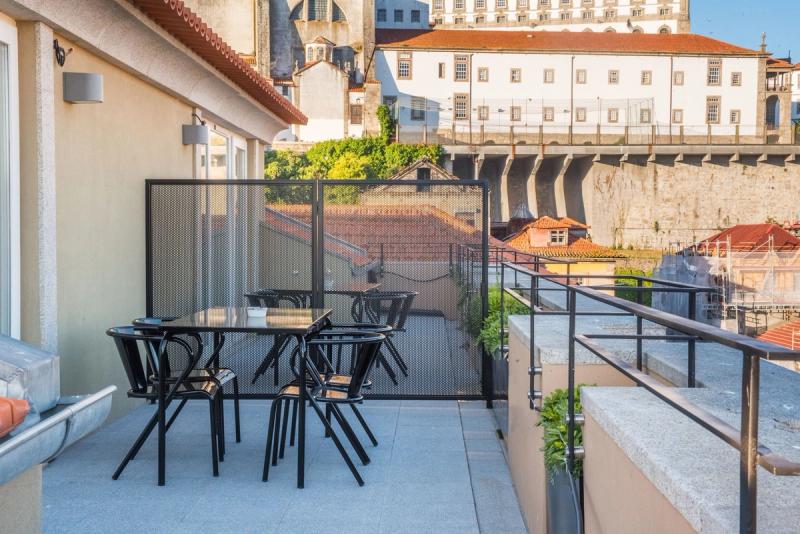 The House Ribeira Porto Hotel - Image 6