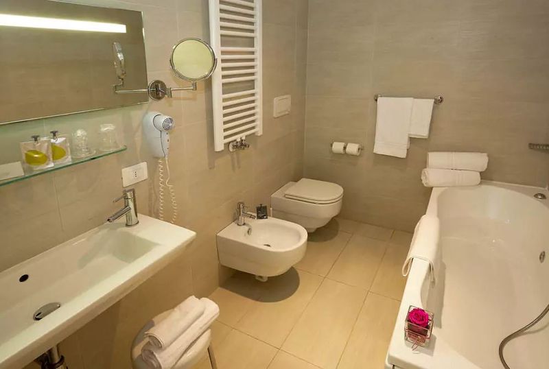 Hotel Villa Patriarca - Image 9