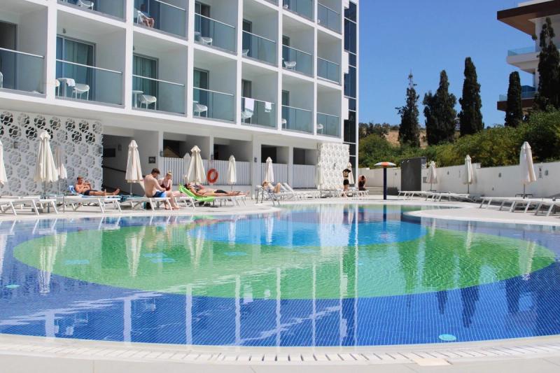 River Rock Hotel - Image 3