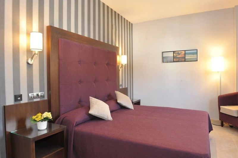 ON Aleta Room - Image 8