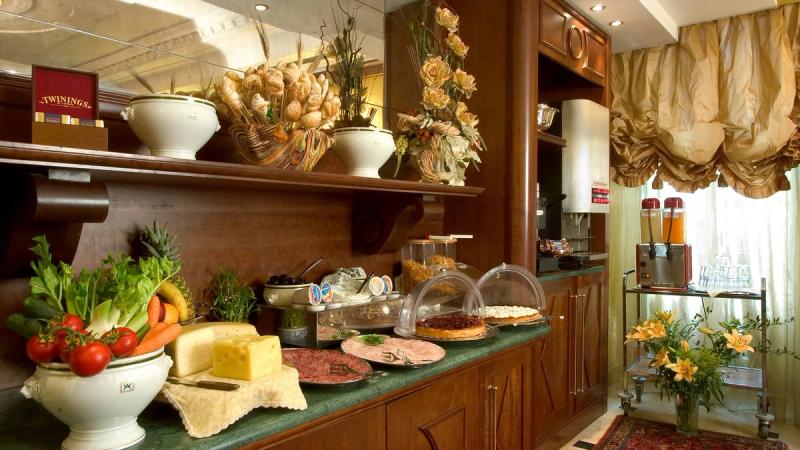 LH Hotel Andreotti - Image 2