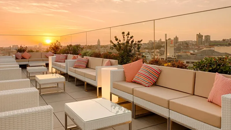 Premium Porto Downtown