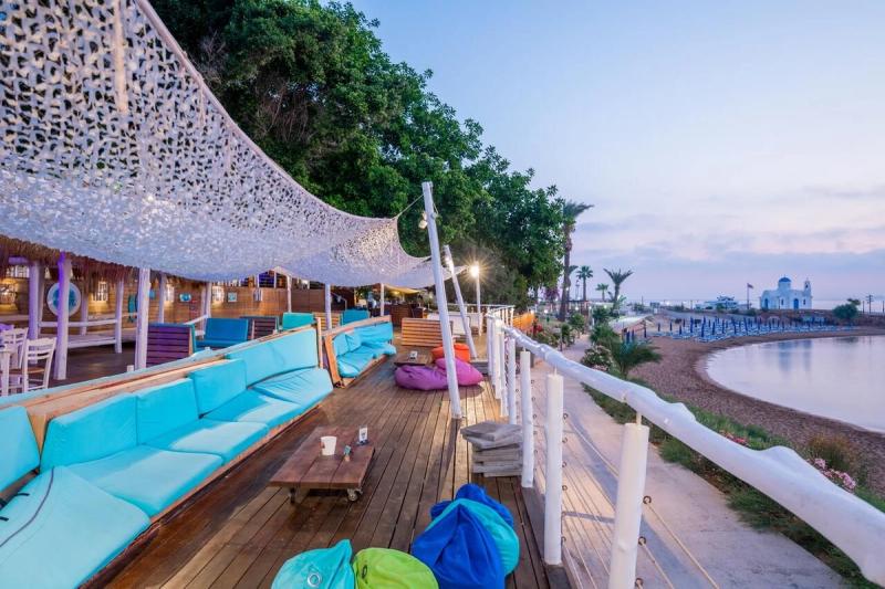 The Golden Coast Beach Hotel - Image 6