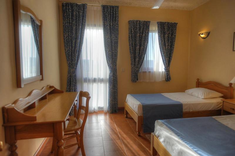 Cornucopia Hotel - Image 2