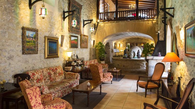 Monnaber Nou Ecohotel & Spa - Image 9