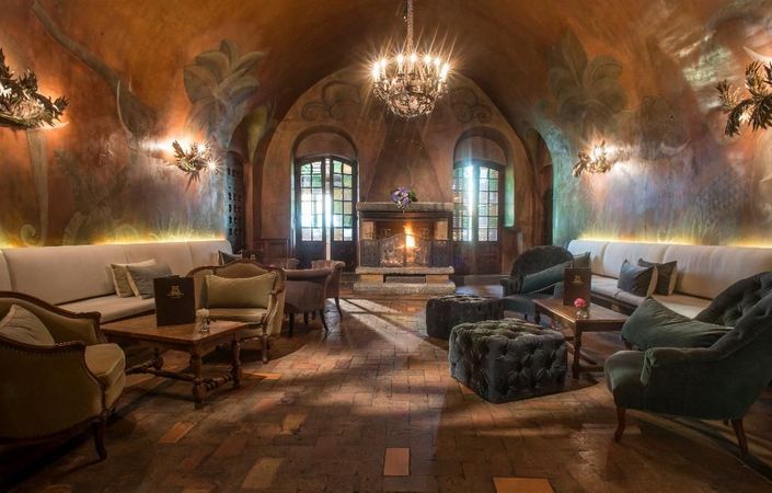 Receptionen på Hotell Château Le Cagnard