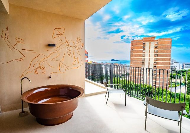 Romtypen suite (havutsikt) med terrasse